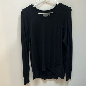 Athleta long sleeve shirt